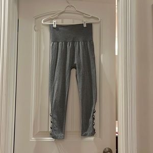 Zenana Outfitters grey compression leggings